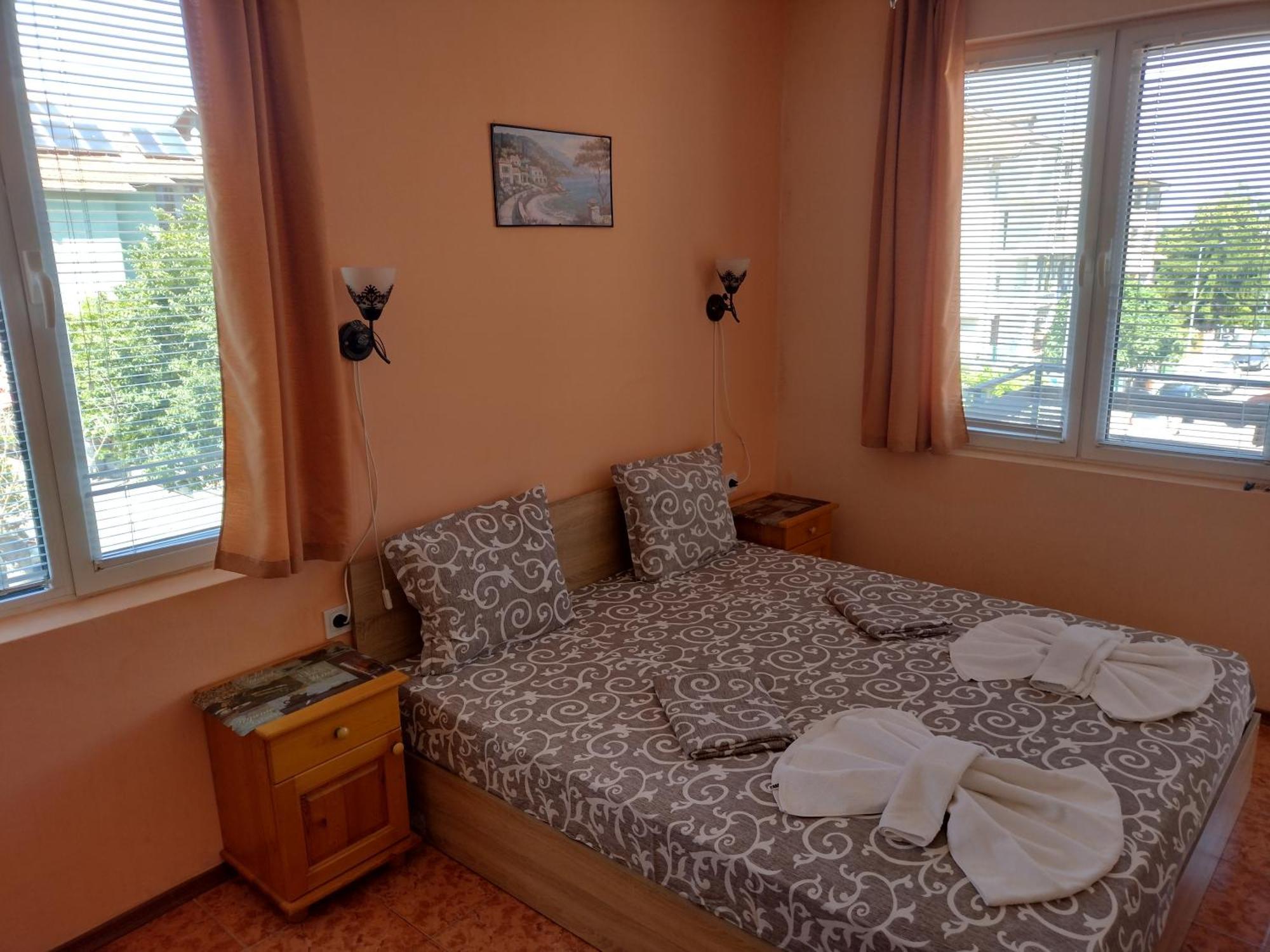 Къща За Гости Янка Hotel Nesebar Luaran gambar